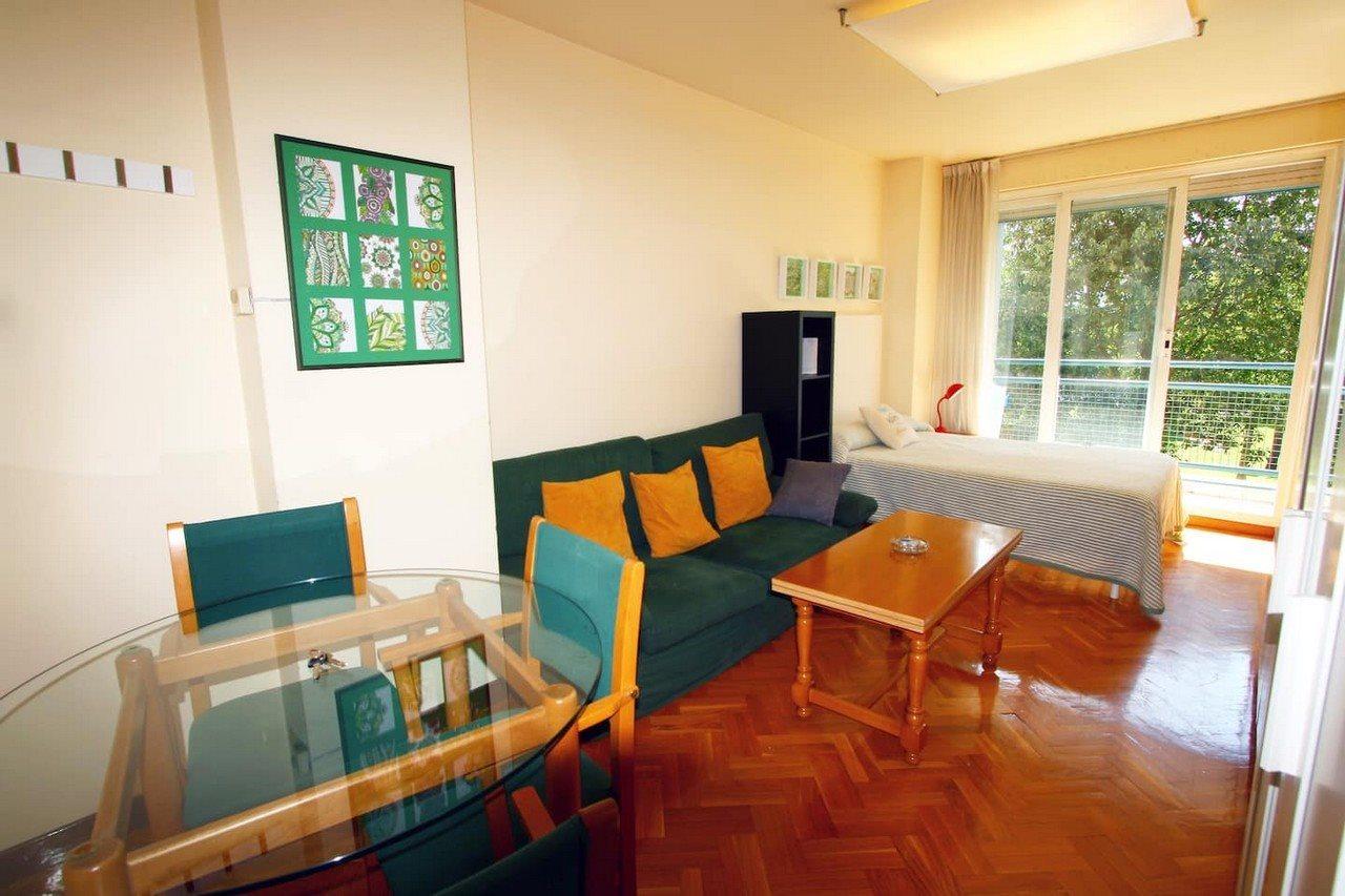 Suites Sercotel Mirasierra ปัมโปลนา ภายนอก รูปภาพ